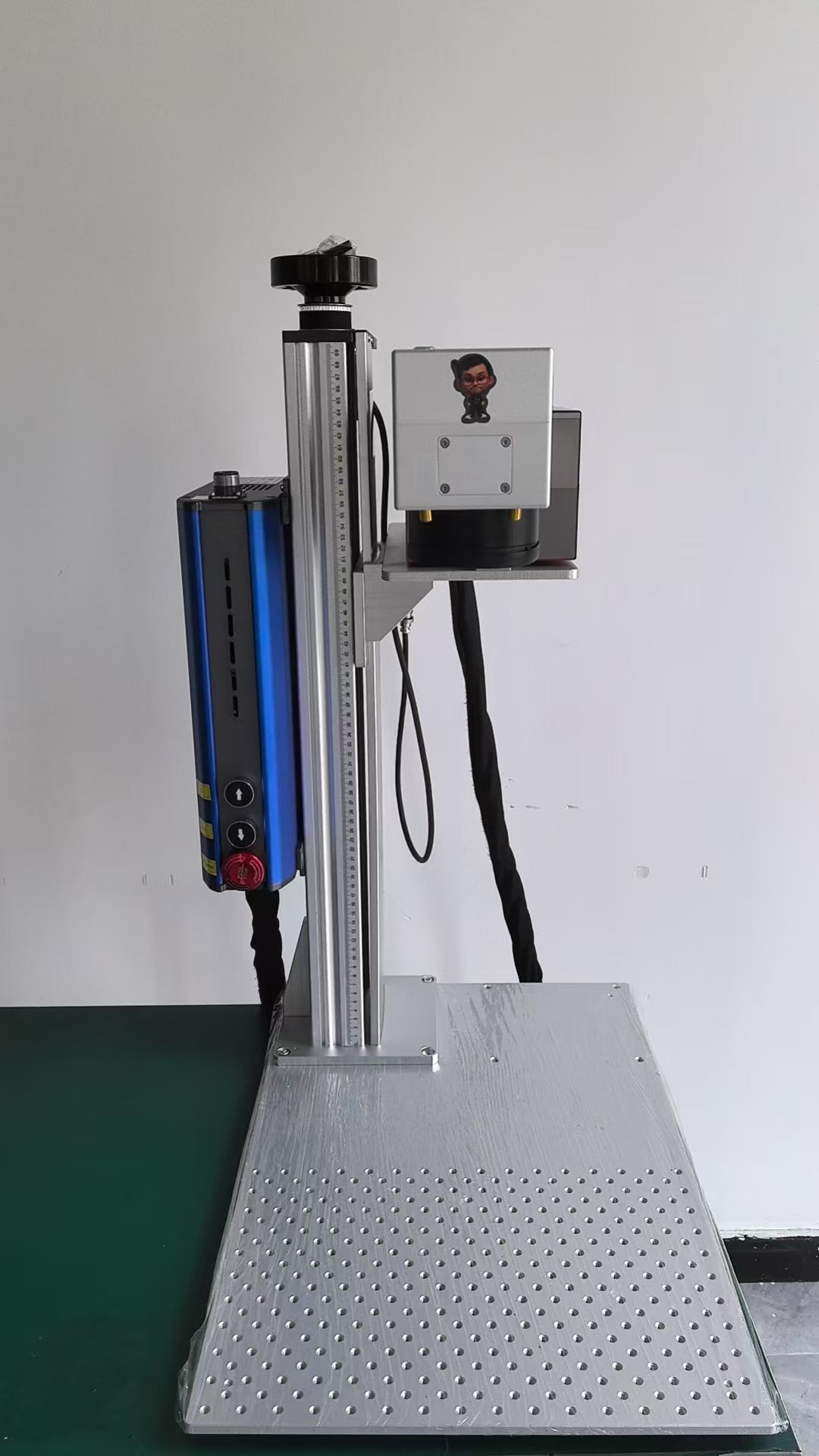 compact 10W JPT 10E UV laser with taller tower and XY table