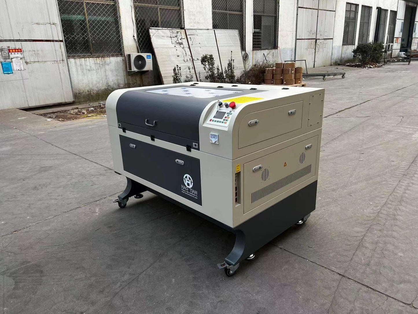 Haotian HT-690 co2 Gantry Laser Machine