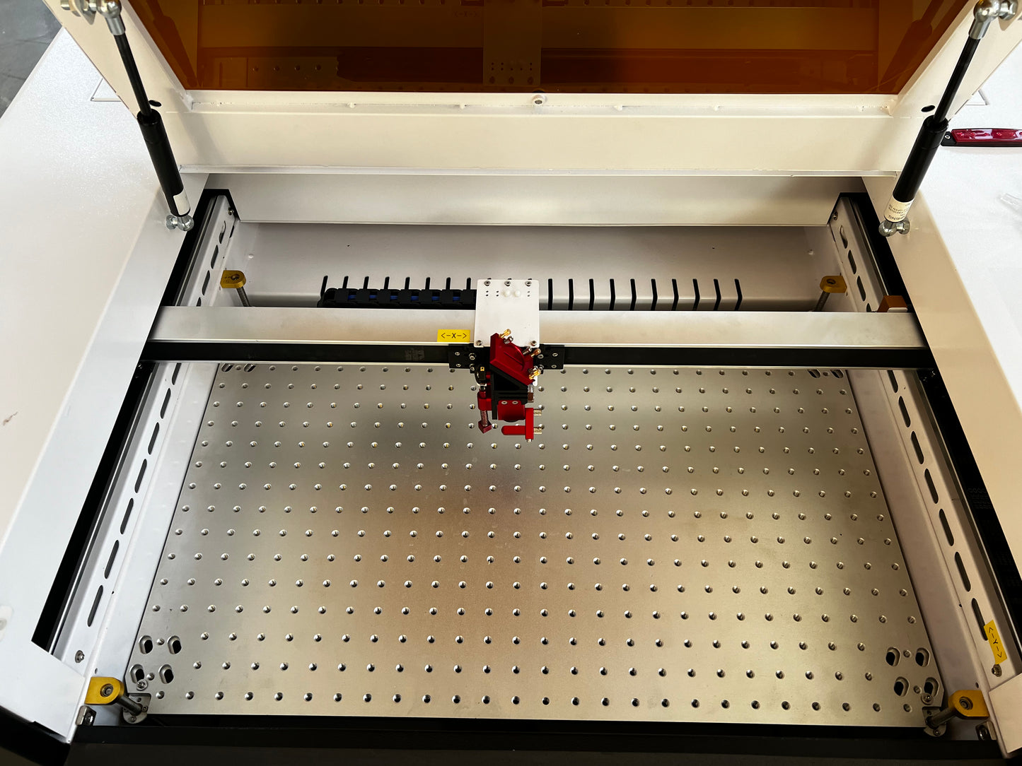 HT-460 40W/60W RFmetal tube CO2 gantry laser